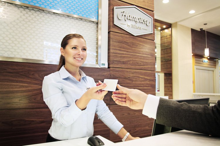 учет рабочего времени администратора гостиницы