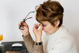 Як трекер часу для проектів допомагає уникнути перевантаження завданнями