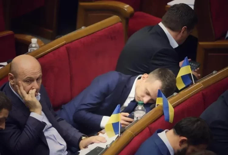 Зниження продуктивності у Верховній Раді та вплив на бізнес