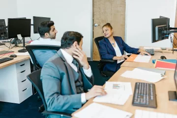 працівники без системи обліку реальної роботи